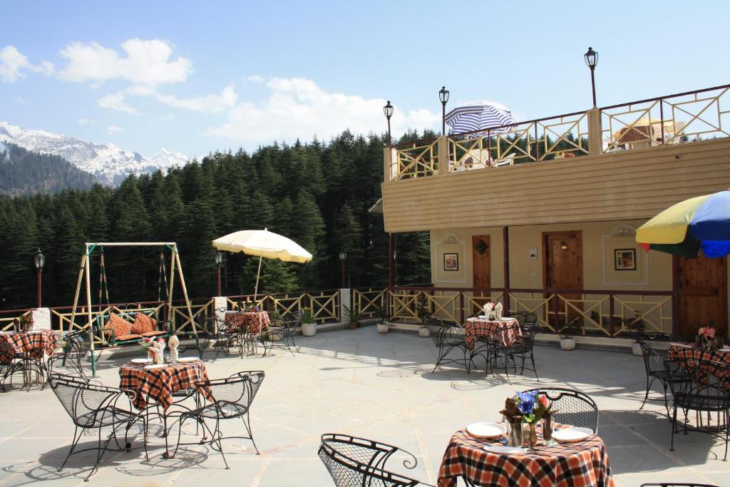 Snow Valley & 4* Manali (Himachal Pradesh)